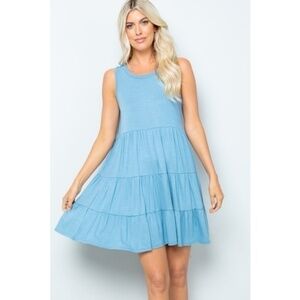 Boutique tiered swing dress | size medium